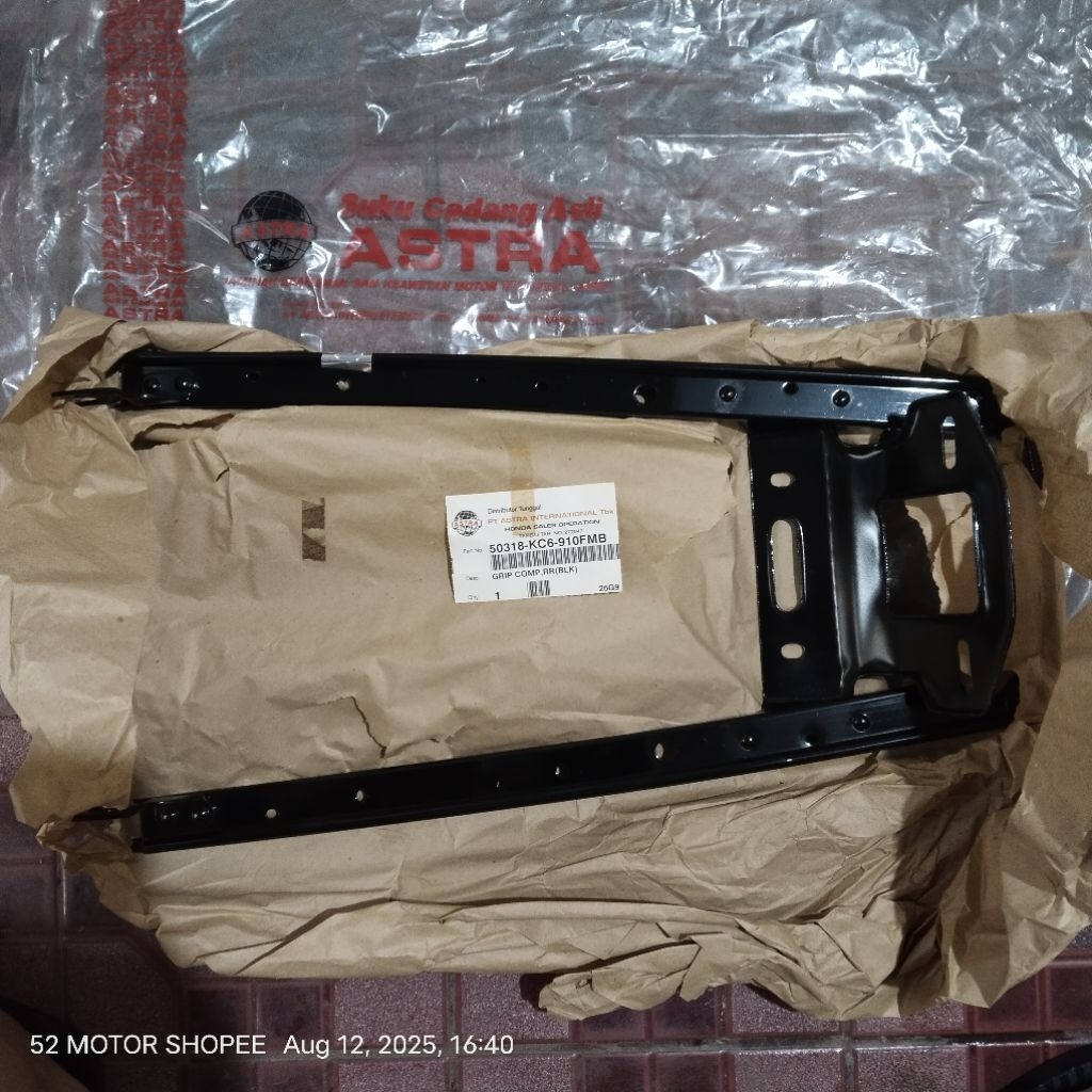 list besi body belakang GL Pro GL Max original ASTRA INTERNATIONAL