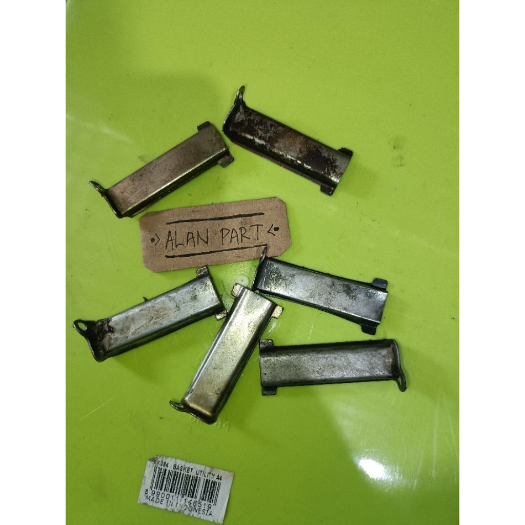 Plat penahan kabel spul megapro tiger ori copotan