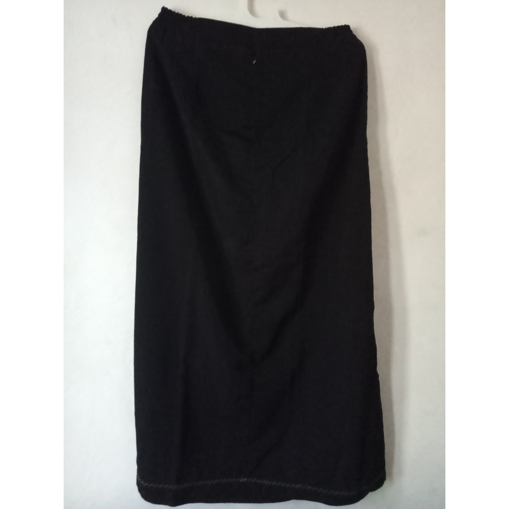 bawahan rok wanita model klok A warna hitam pekat