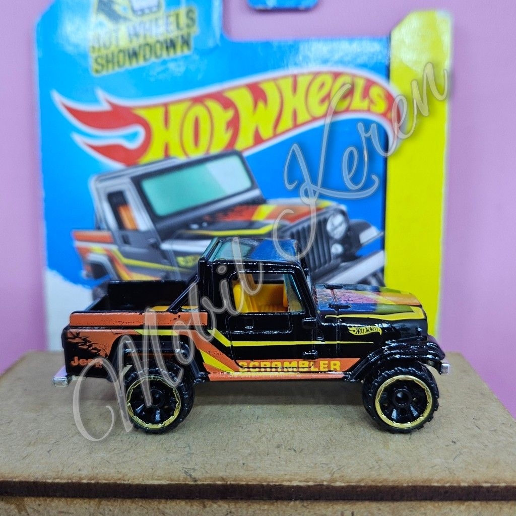 Diecast Hot Wheels 2013 Loose Mulus HW Off Road Jeep Scrambler black