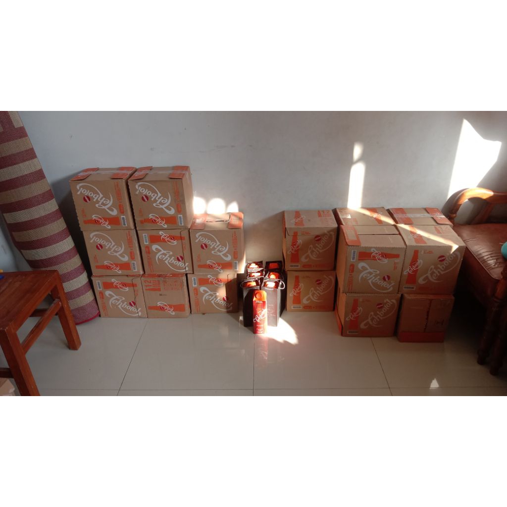 

teh botol Sosro 1karton (12pcs,exp aman)