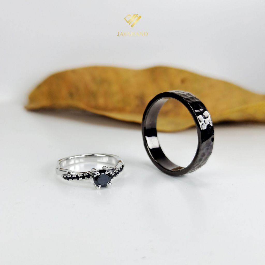 Cincin Tunangan Perak Couple Permata hitam