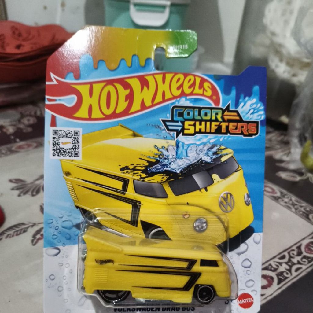 Hot wheels vw drag bus color shifters