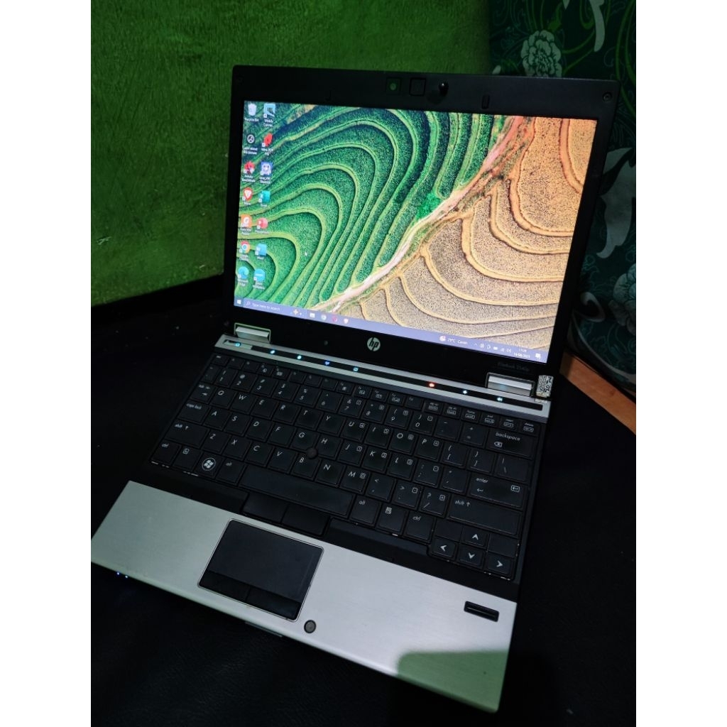 Laptop bekas HP Elitebook 2540P, Core I7 Gen 1, Ram 4 GB, M Sata Converter 256 GB