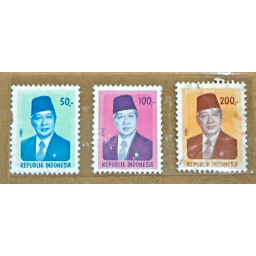 

(BA) PRANGKO INDONESIA 1980 PRESIDEN SOEHARTO 3V COMPLIT SET USED.