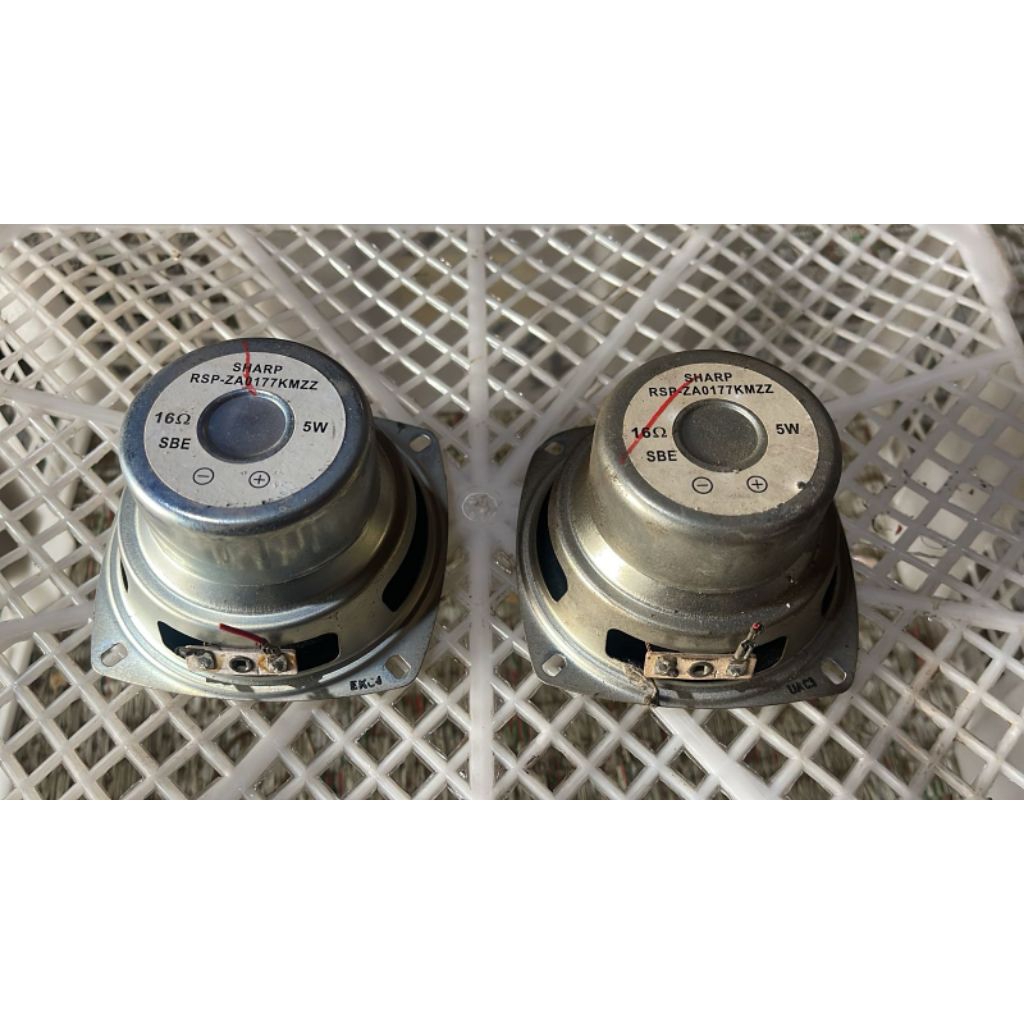 Speaker 4 inc magnet besar copotan tv shappSpeaker 4 inc magnet besar copotan tv sharpp