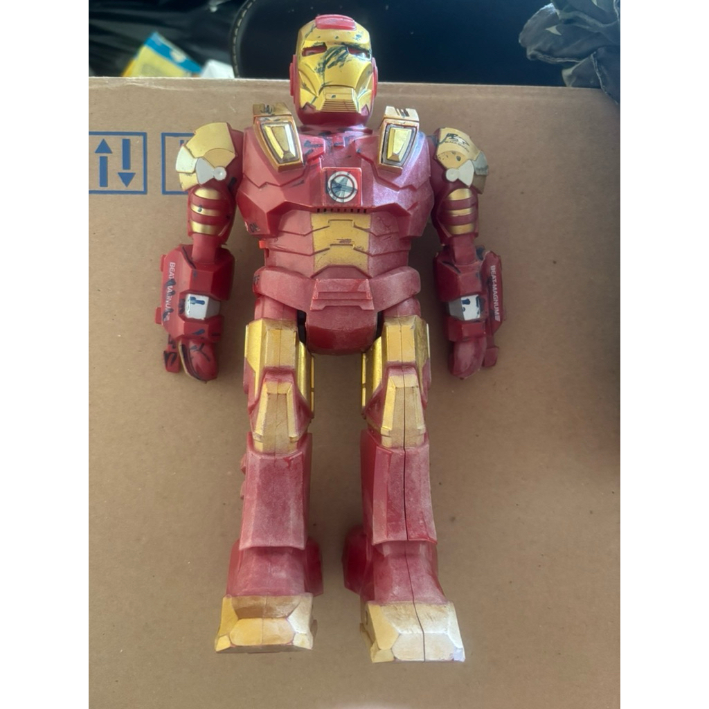 Robot Iron Man Figure Mainan Robot Iron Man