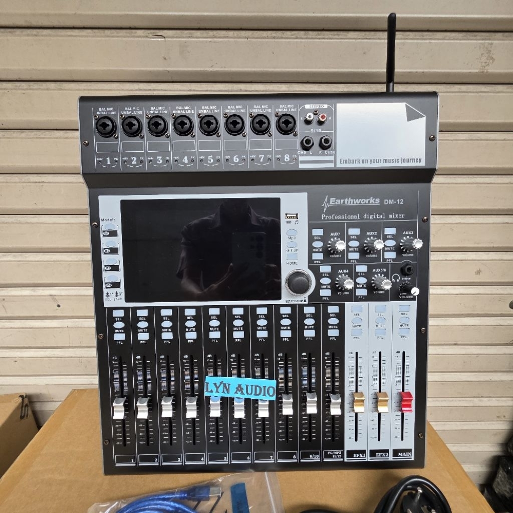 MIXER DIGITAL PROFESSIONAL EARTHWORKS DM-12 DM12