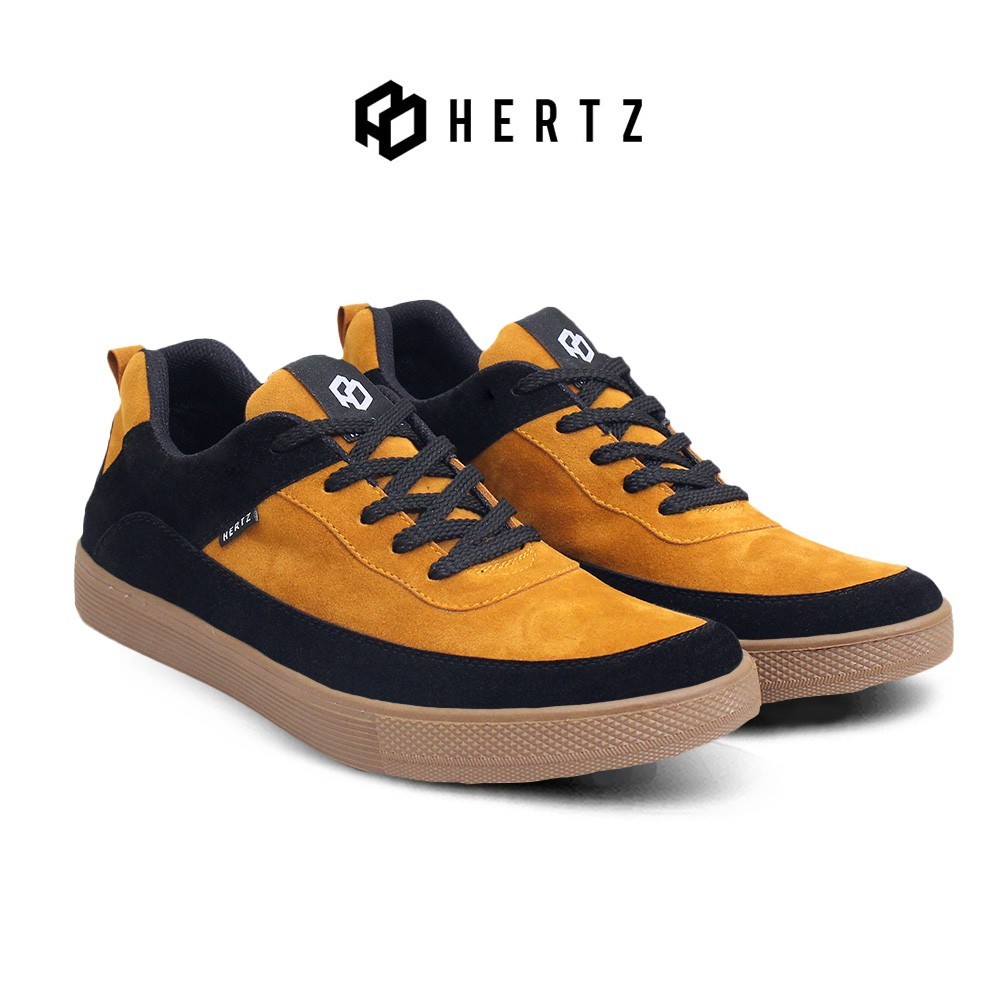 Hertz - Sepatu Sneakers Pria H 4631 Brand Hertz Sepatu Casual Pria Hangout Kuliah Kerja Warna Hitam 