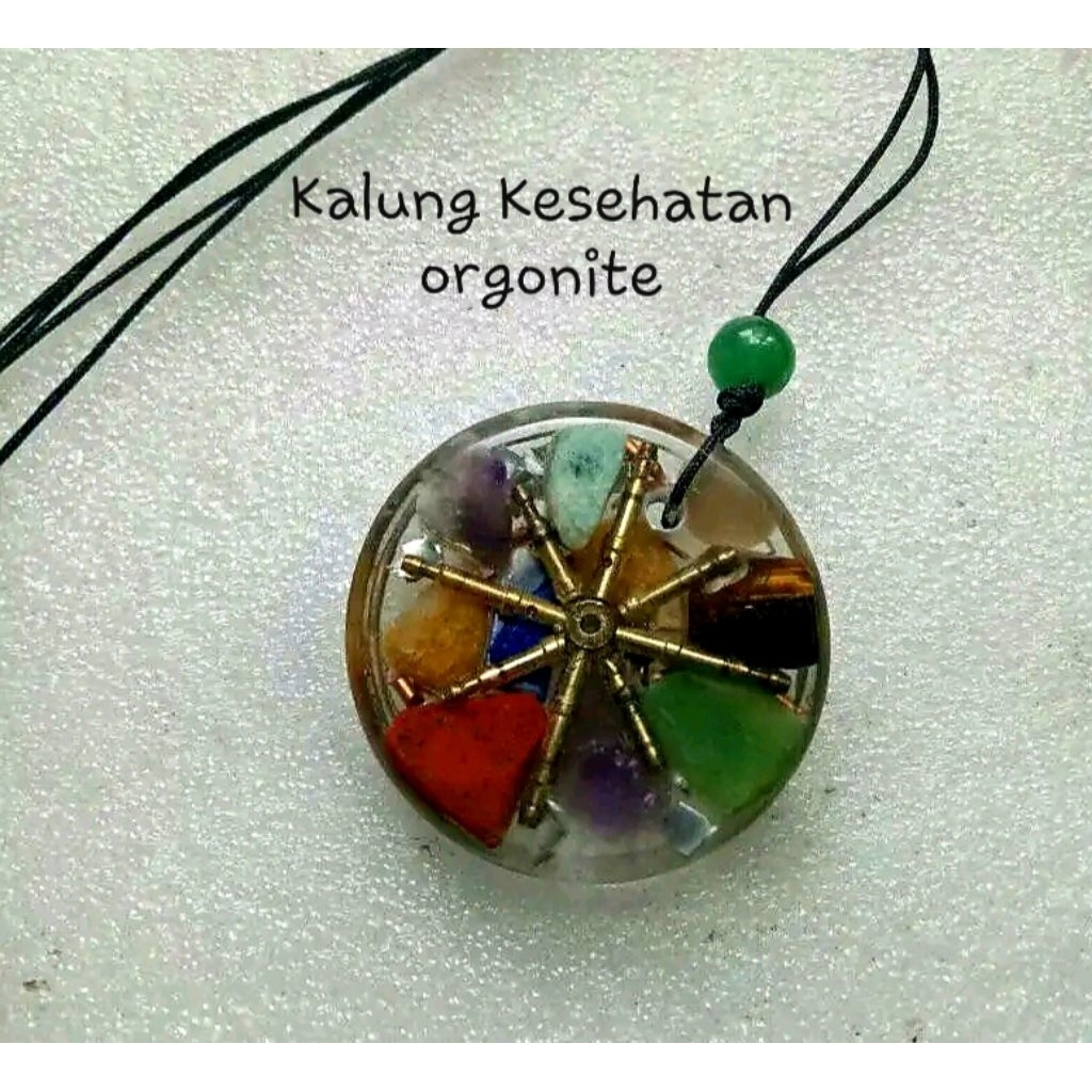 liontin orgonite antik