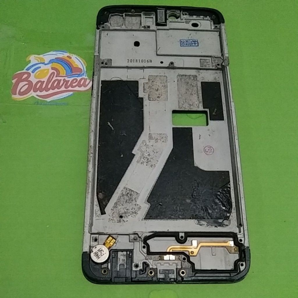 Frame dudukan Lcd bekas Oppo A3S CPH 1803