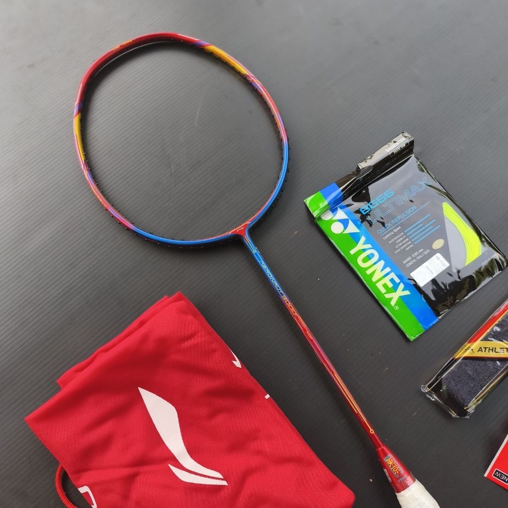 RAKET BADMINTON LINING AERONOUT 9000 COMBAT WATANABE YUTA TENSION 32LBS KUALITAS TERBAIK