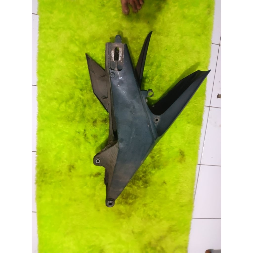 SWING ARM/ AREM BELAKANG R15 V2, XABRE ORIGINAL COPOTAN