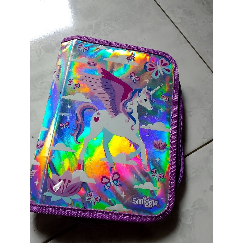 

Tempat pensil unicorn multifungsi