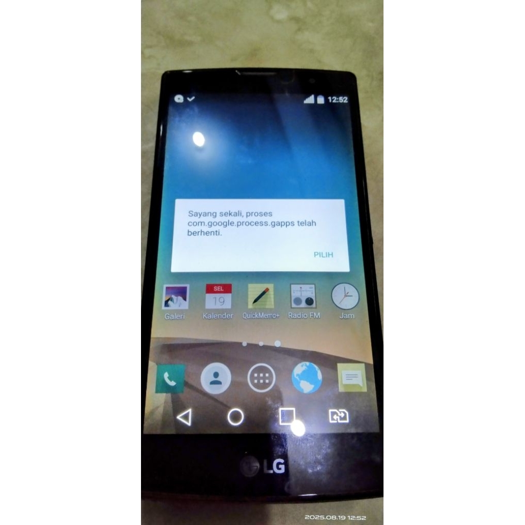 bekas HP LG Magna H502F bekas pakai