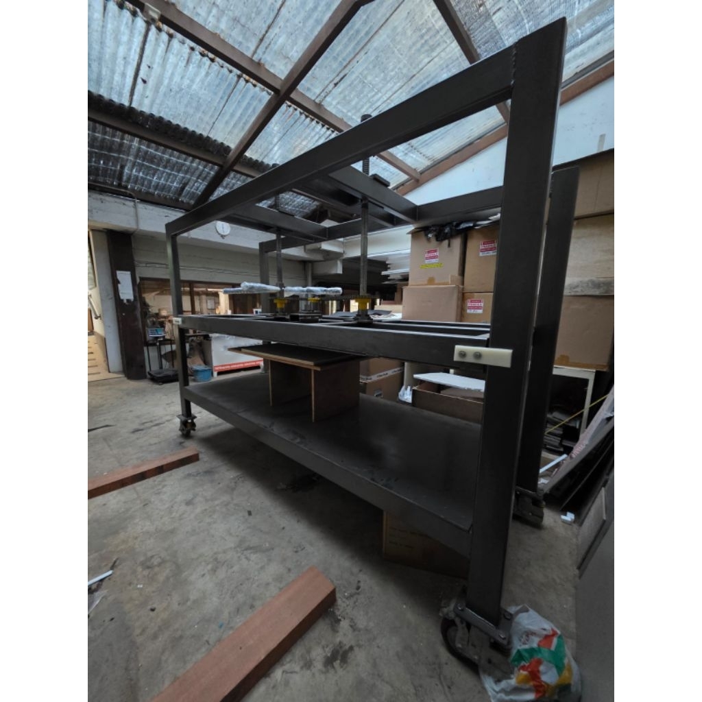 Mesin Press HPL Triplek