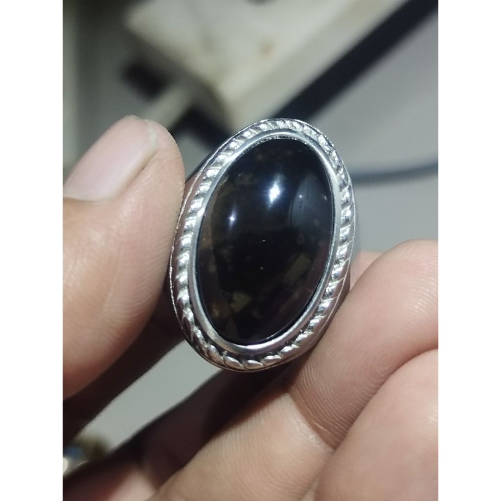 Yaman Baturaja ring yitanium