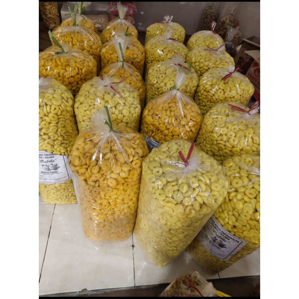 

Alen-alen Khas Trenggalek Grosir Termurah Loss 1 bal netto 5kg