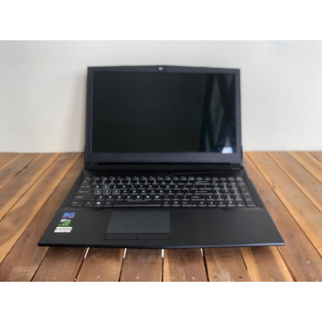 Laptop Aftershock Gaming Intel Core i7-8750H GTX 1060 6GB Ram 16GB SSD 512GB + HDD 1TB