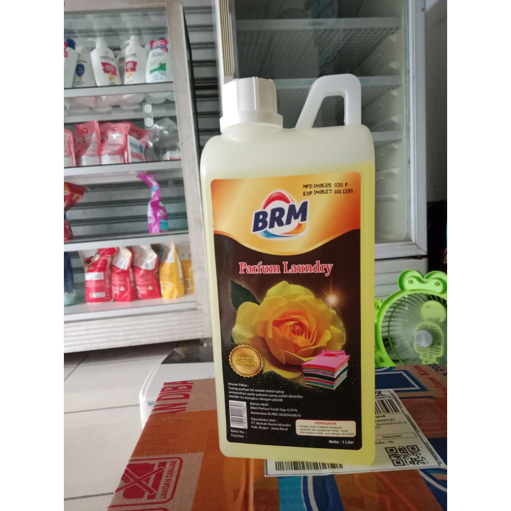 BRM PARFUM LAUNDRY PAKAIAN VARIAN BLOOMING 1LITER / PARFUM LAUNDRY BRM BOTOL 1LITER