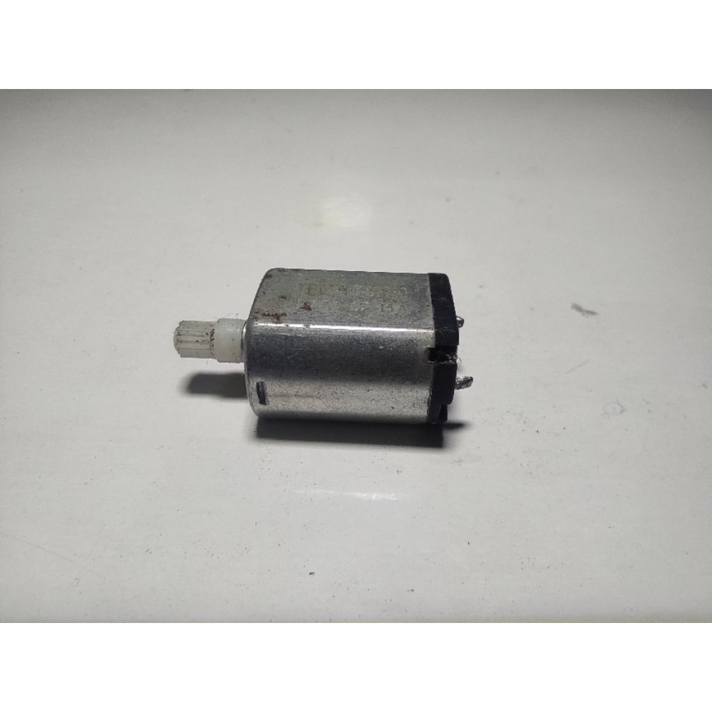 Dinamo Layang - Layang, dinamo dvd, dinamo tape mobil