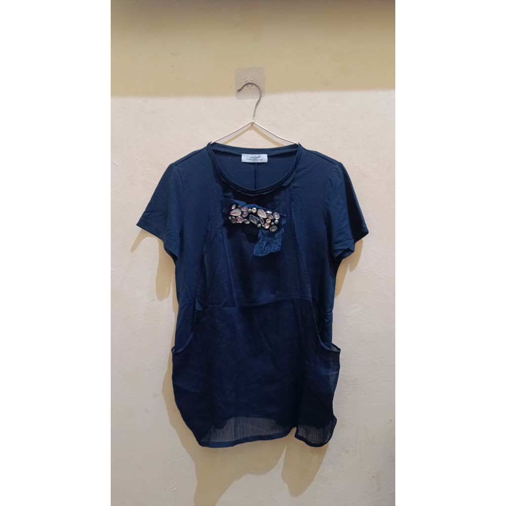 kaos Wanita Merk Crocodile Preloved