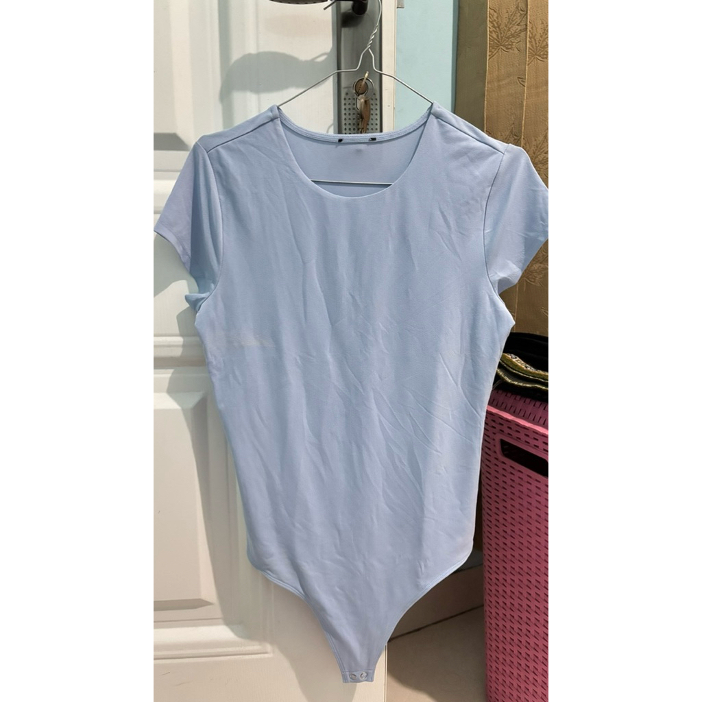 Preloved - Bodysuit Atasan Wanita Top Cewek Simple Blue