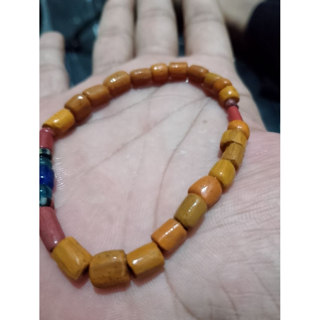 koleksi antik/Perhiasan Kuno manik manik/pusaka peninggalan/barang antik/perhiasan kerajaan