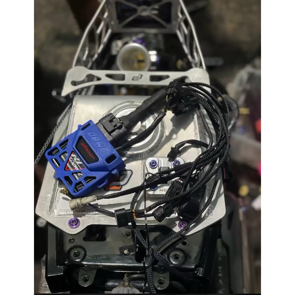 cover dan bracket ecu aracer rc super 2