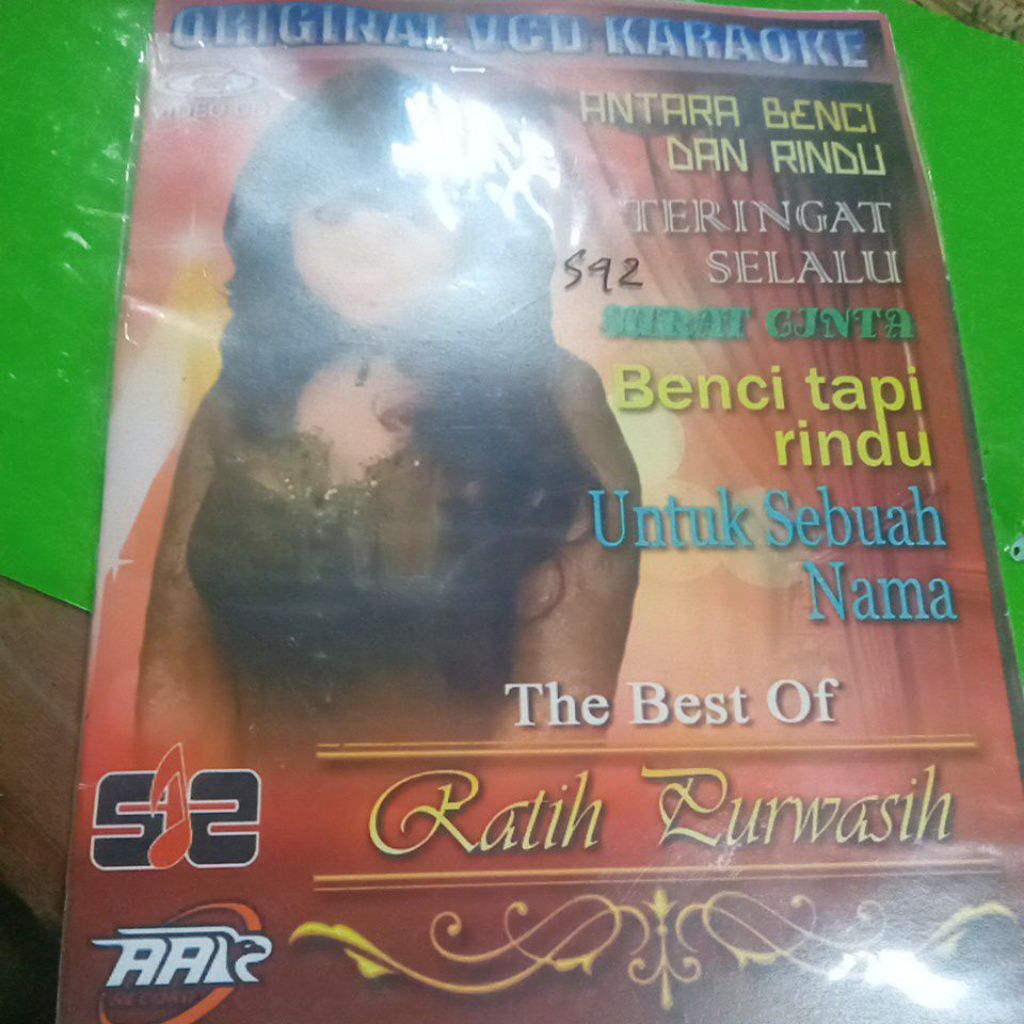 VCD RATIH PURWASIH S042