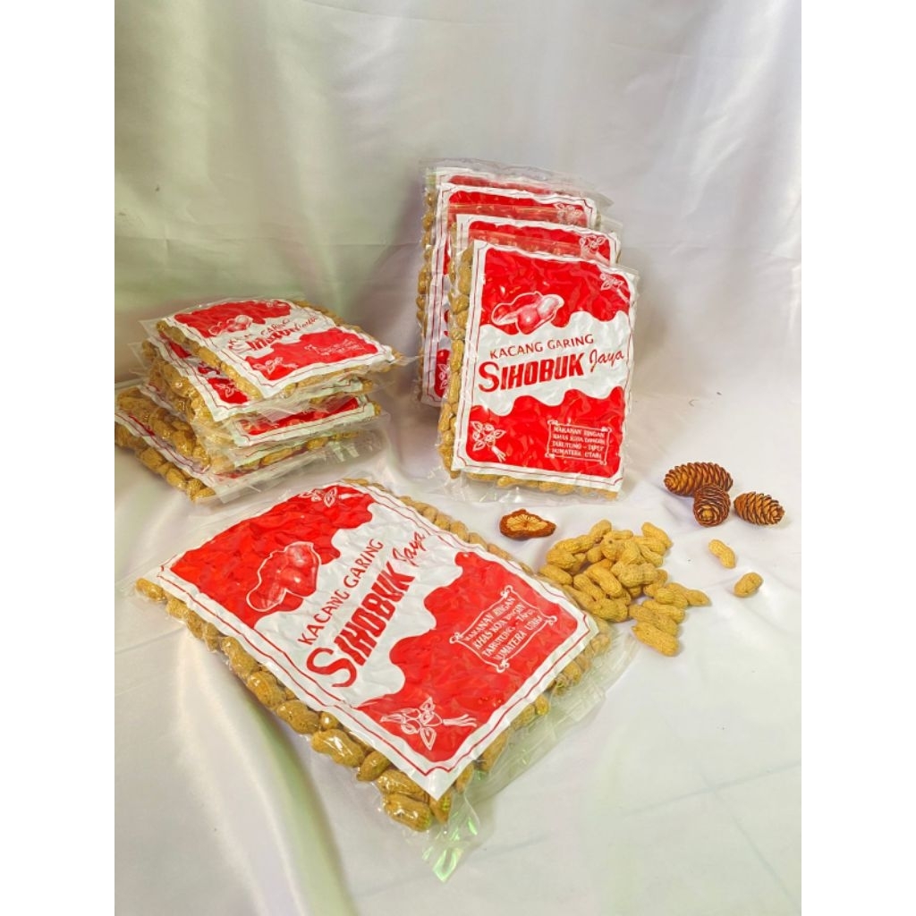 

kacang sihobuk/kacang garing khas Tapanuli Utara