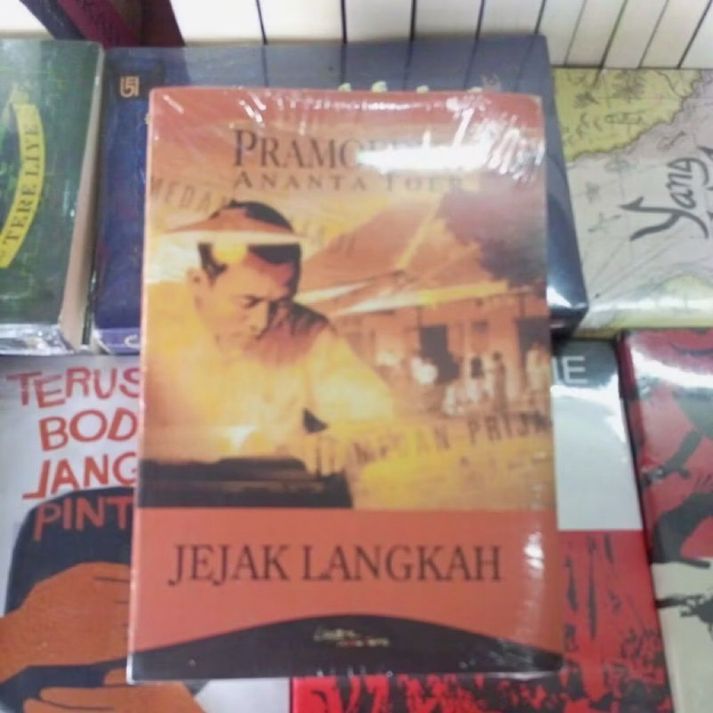 Pramoedya Anata Toer JEJAK LANGKAH
