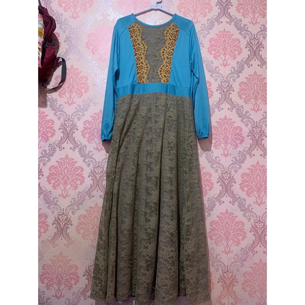 gamis semi brukat