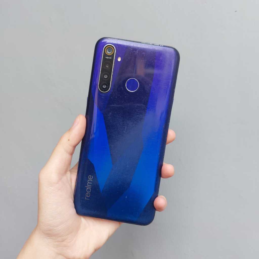 REALME 5 PRO SECOND 4/128GB [BACA DESKRIPSI]
