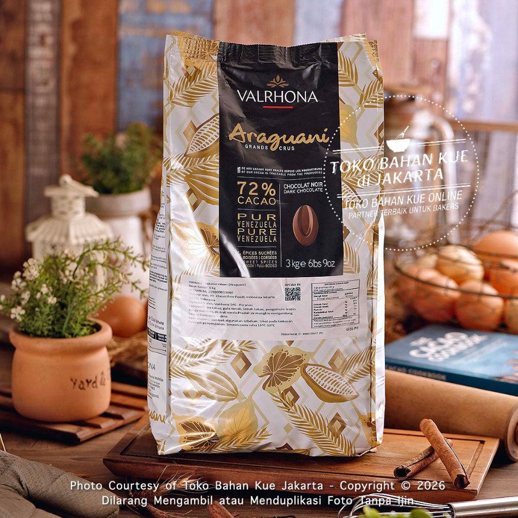 

Valrhona ARAGUANI 72% Dark Chocolate Couverture 250gr Cokelat Coklat