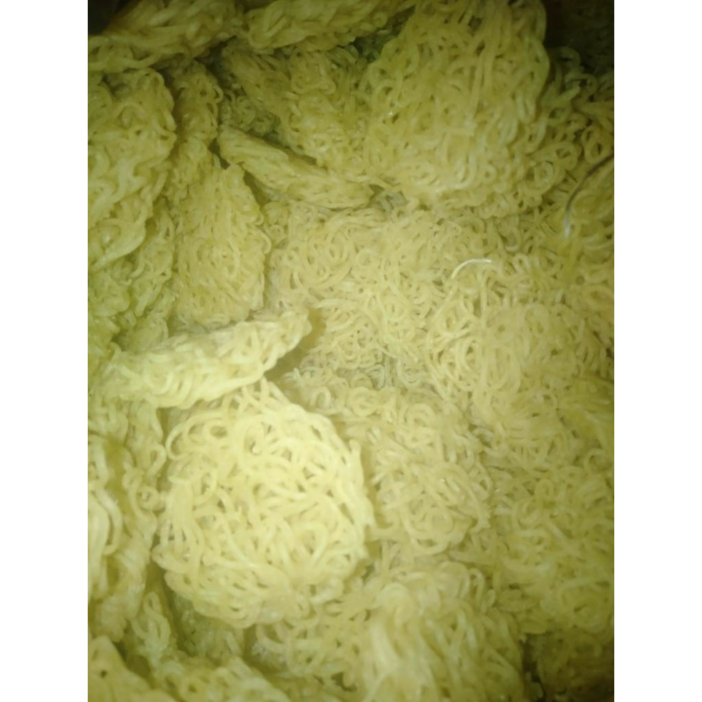 

Kerupuk Mentah 100 pcs