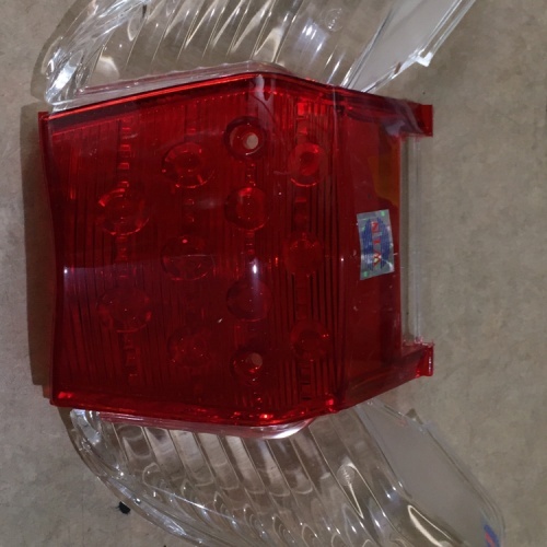 Mika Lampu Belakang Honda SUPRA X 125 MERAH PUTIH Narita BIYUACC