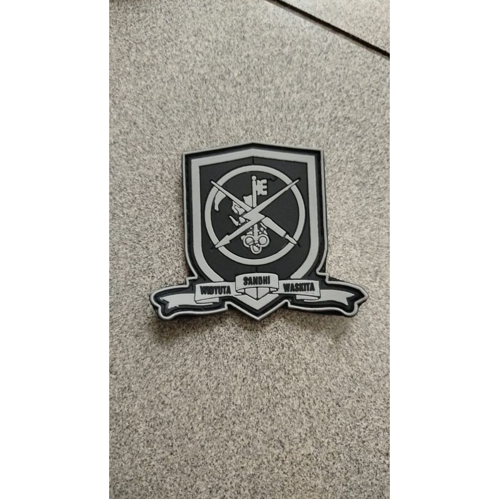Patch rubber satsiber tni