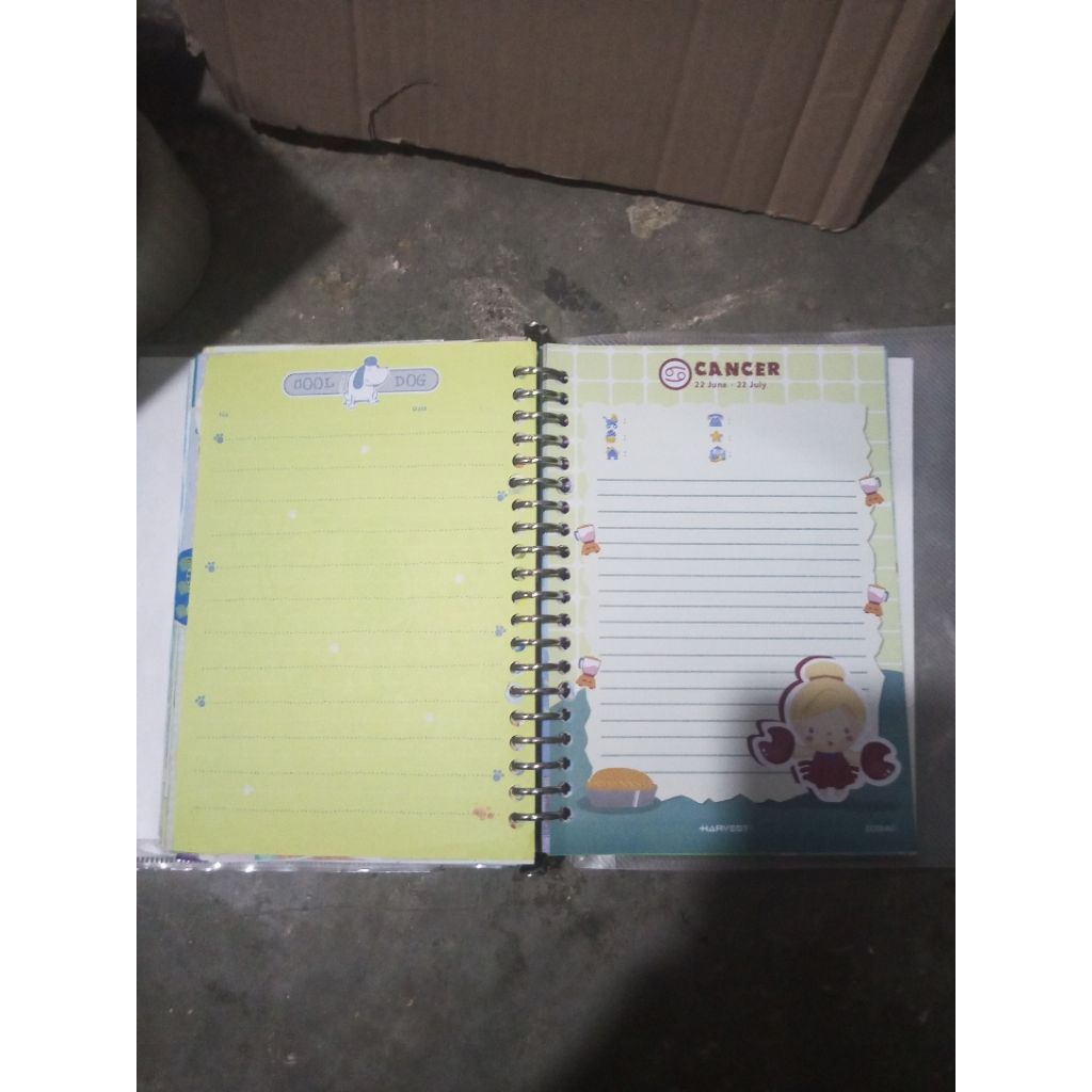 

All in Binder Koleksi pribadi binder dan isi Koleksi jadul /Binder A5 PAKET 5