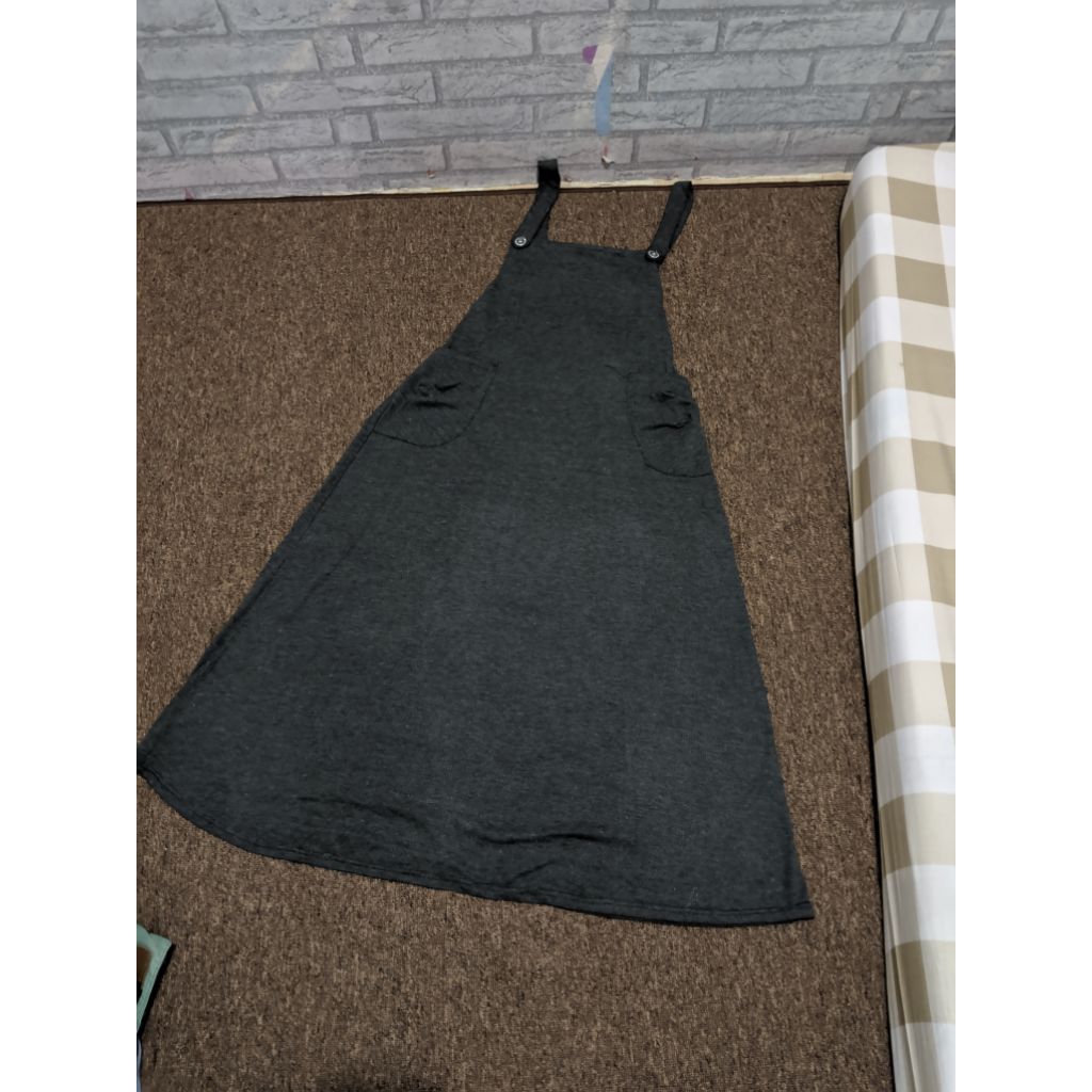 Gamis panjang terusan warna abu tua