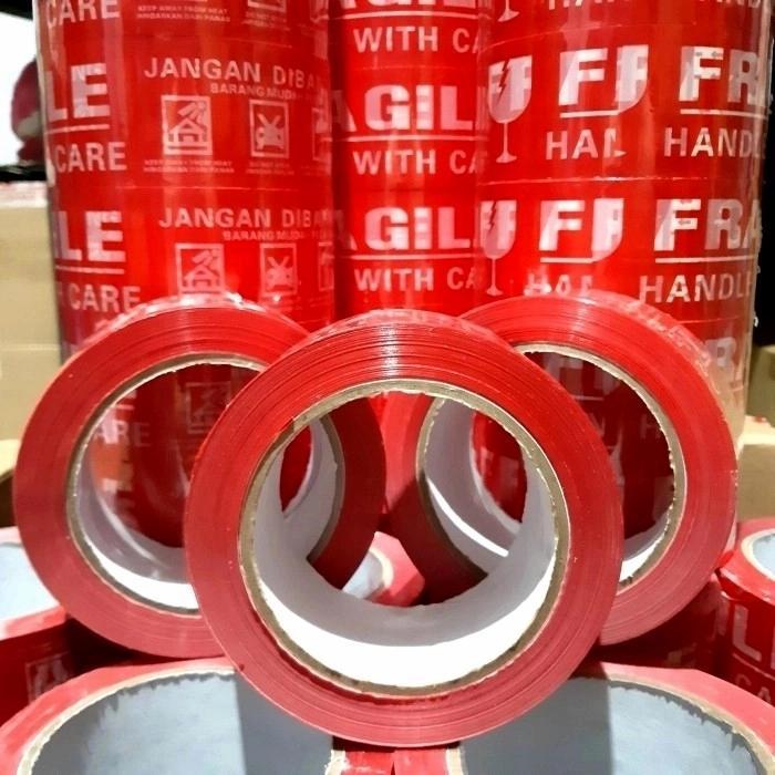 

LAKBAN FRAGILE MERAH 2 INCH 48MM × 100 YARD FULL TEBAL HARGA PROMO!!! 1 SLOP ( 6 ROLL )