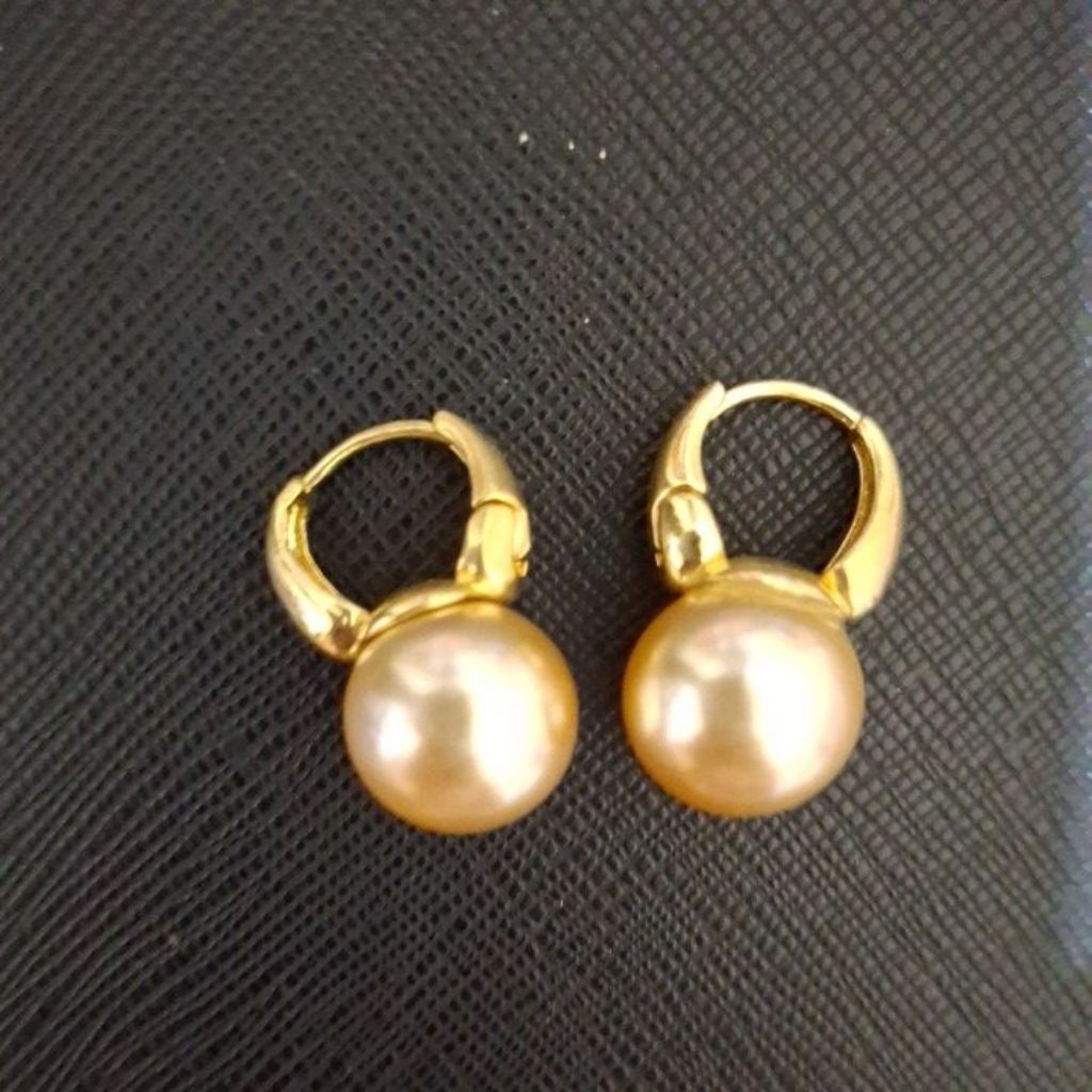 Anting Mutiara ,warna Gold