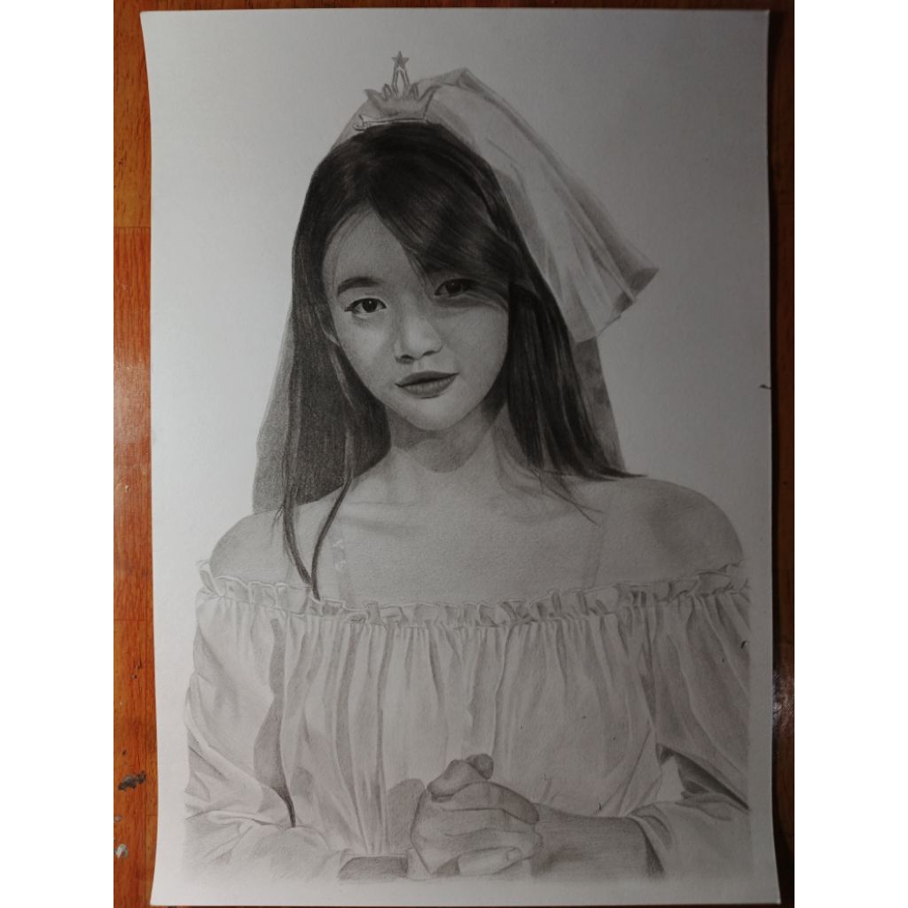 

Portrait Sketch Realism Erine JKT48
