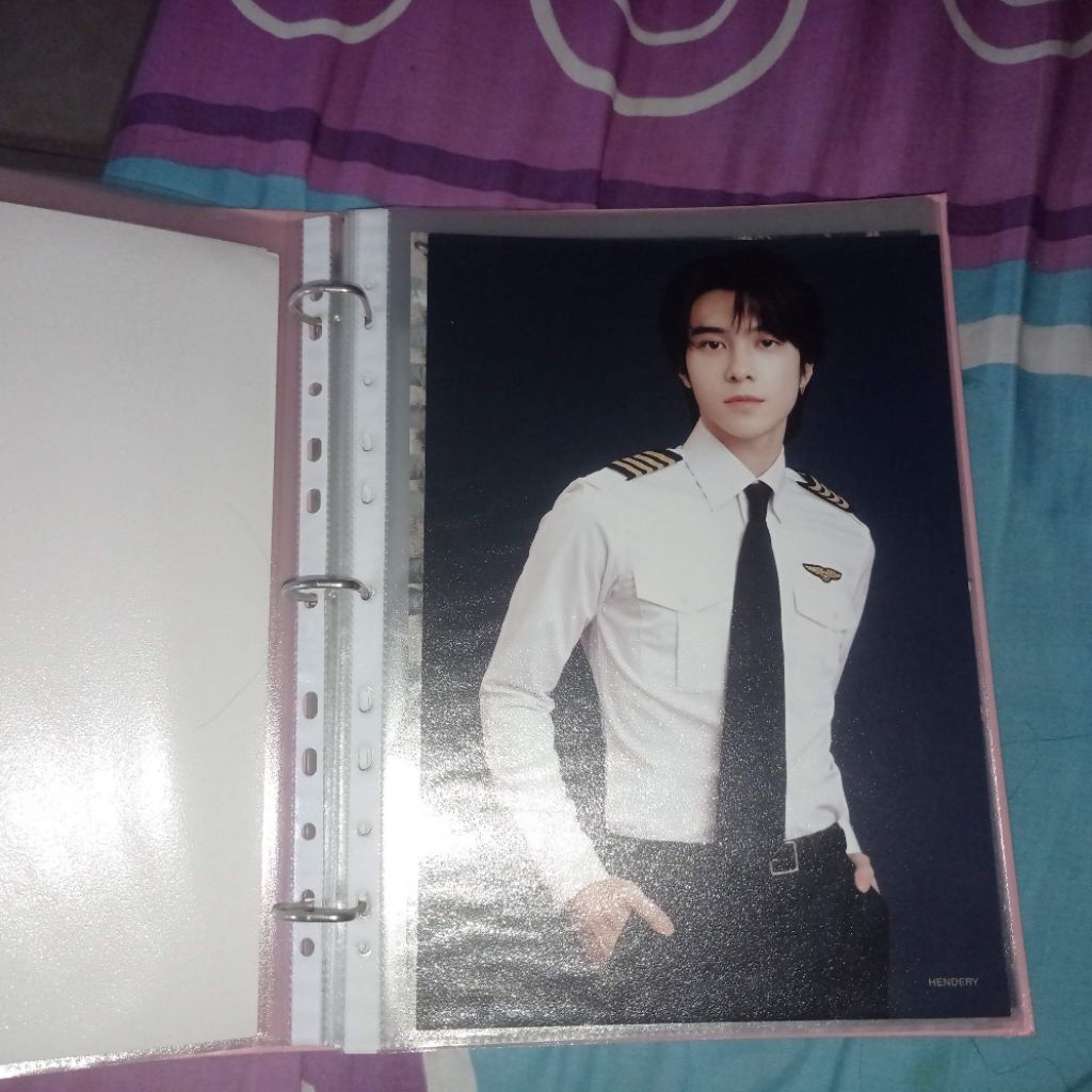 poster a4 holiday sg23 season greeting pesawat pilot sg22 2022 2023 nct wayv xiaojun hendery grup gr