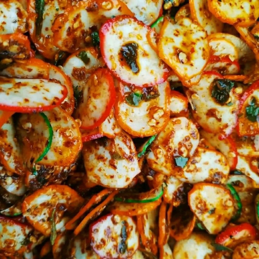 

Seblak kerupuk bawang 500 Gram extra pedas daun jeruk