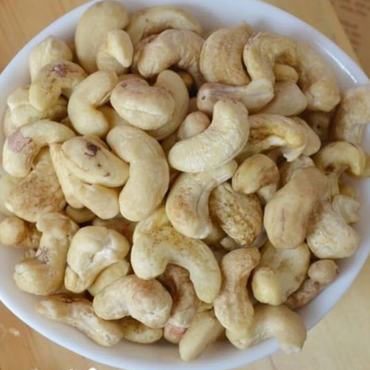 

Kacang mede mentah 1Kg