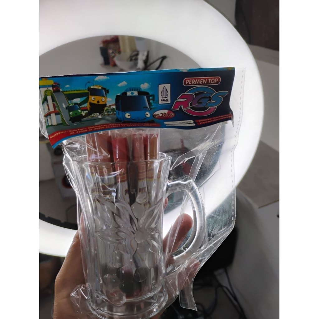 

permen rokok-rokokan berhadiah gelas isi 20pc