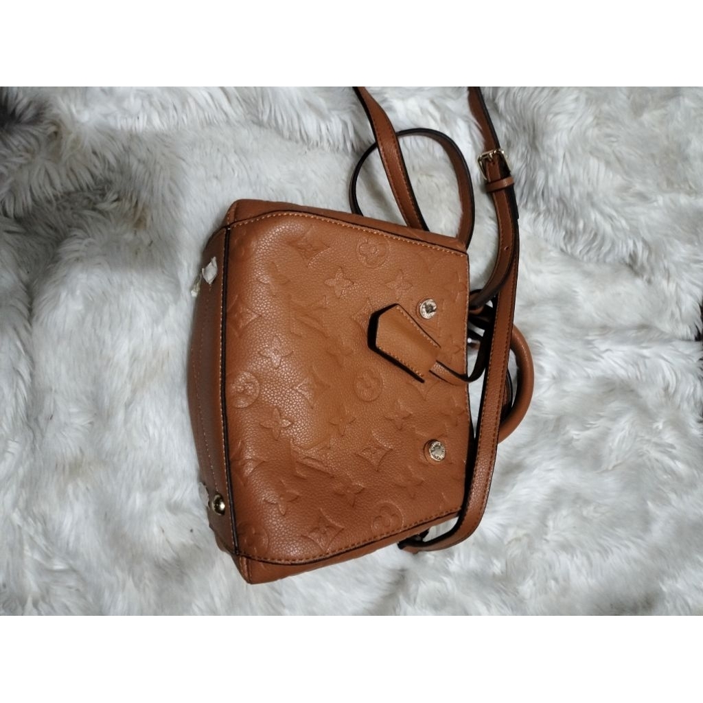 preloved tas wanita warna coklat