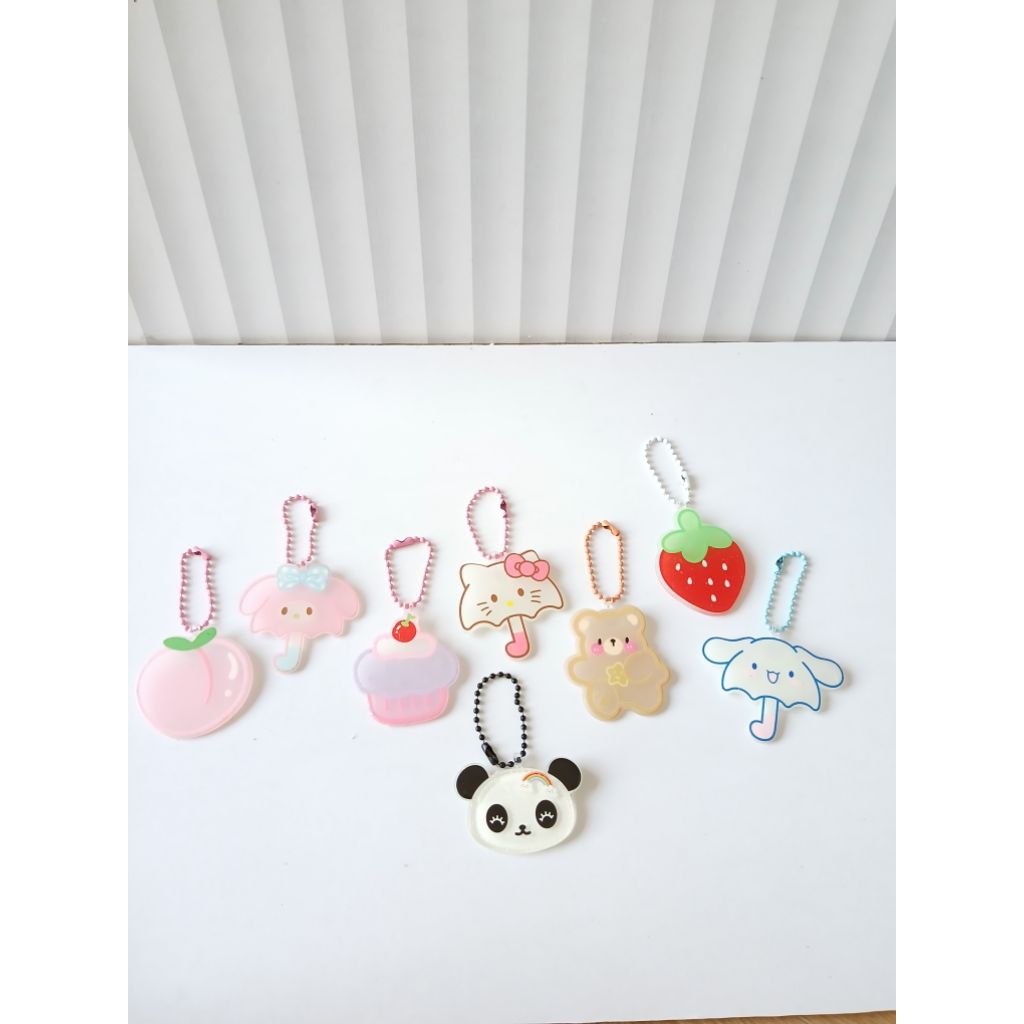 Bag Charm/Gantungan Akrilik Karakter