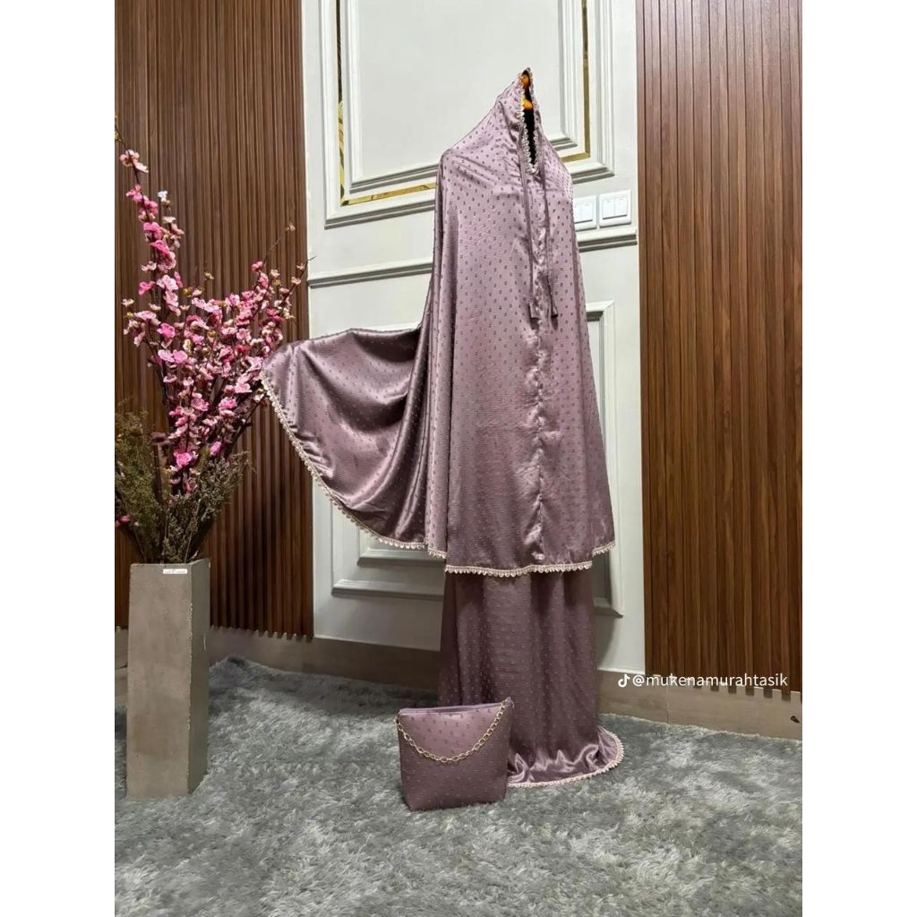 Mukenah dewasa silk uragiri renda mini / mukenah silk uragiri 2in1